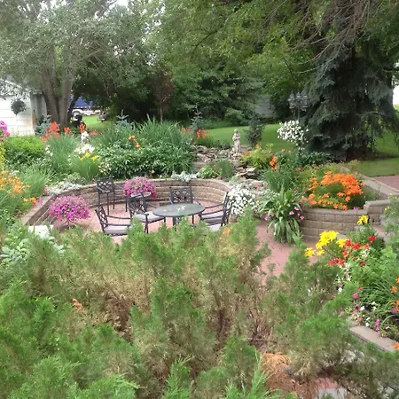 Mcdougall Lane Bed & Breakfast-2